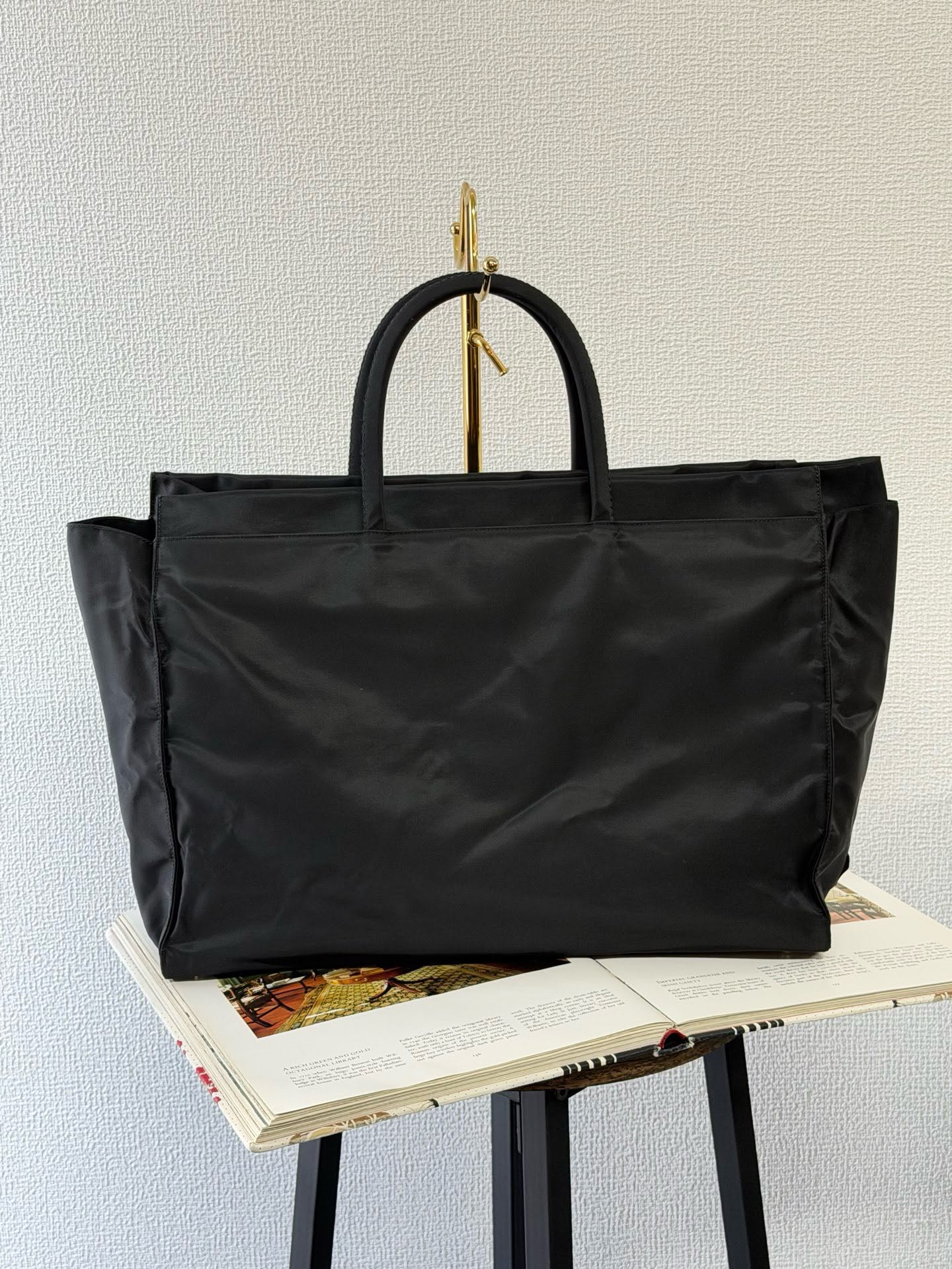 【24小時網站自助下單】🌸日本中古品代購 Prada降落傘托特包 | 預訂約2-3星期