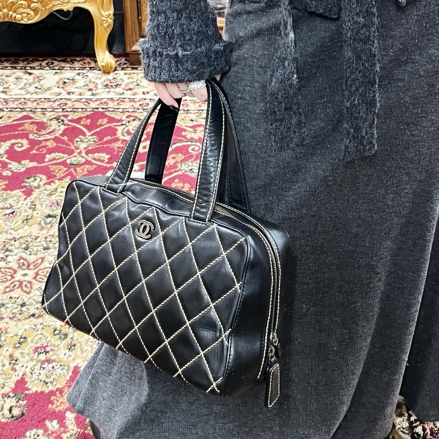 【24小時網站自助下單】🌸日本中古品代購 CHANEL 香奈兒黑色牛皮外縫線波士頓手提包大號托特包 做舊五金 有標無卡6開 | 預訂約2-3星期