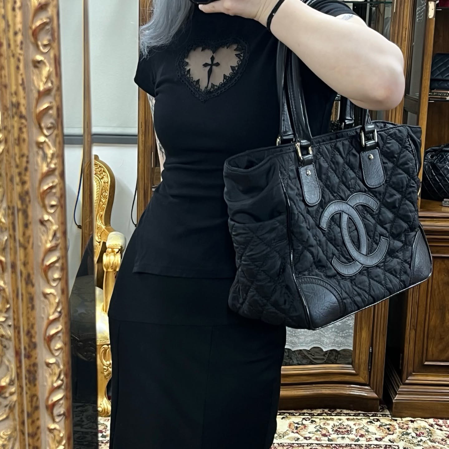 【24小時網站自助下單】🌸日本中古品代購 CHANEL 香奈兒黑色雙C大logo菱格紋尼龍拼皮托特包 有標無卡10開 | 預訂約2-3星期