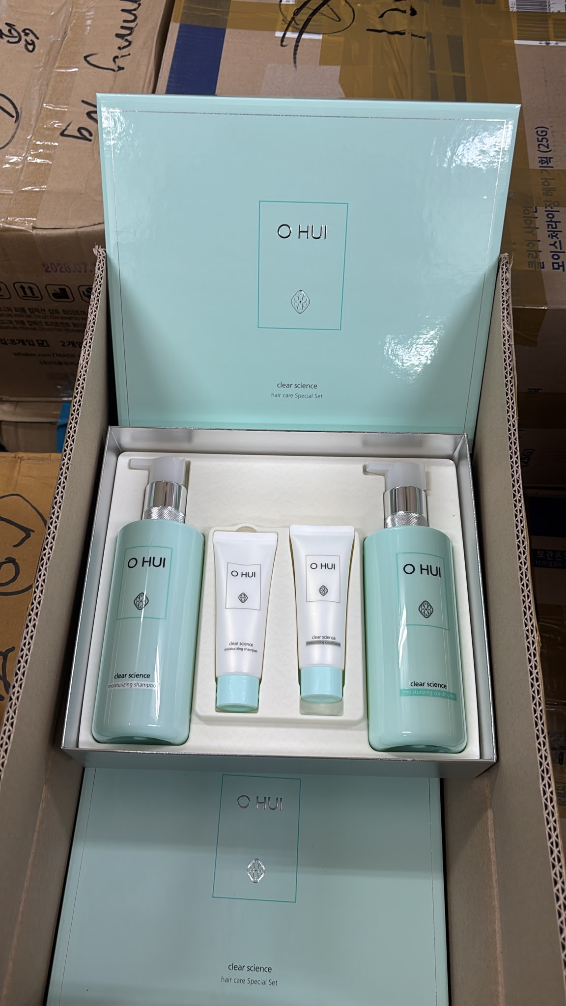 【24小時網站自助下單】現貨🌸OHUI 清澈科學護髮特惠套裝 | 落單後約3-5個工作天寄出