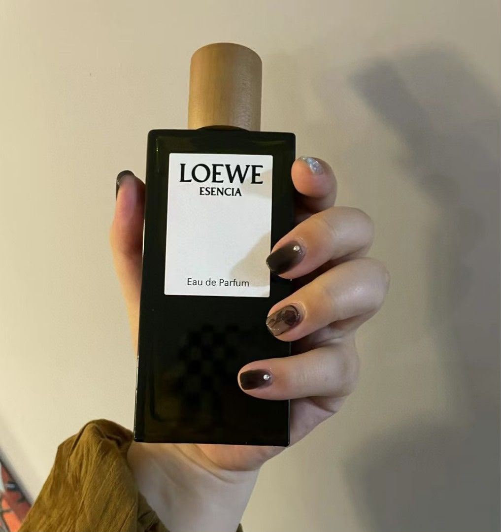 【24小時網站自助下單】🌸Loewe 羅威 Esencia 黑色圓舞曲濃香水EDP 100ml | 預訂約2-3星期