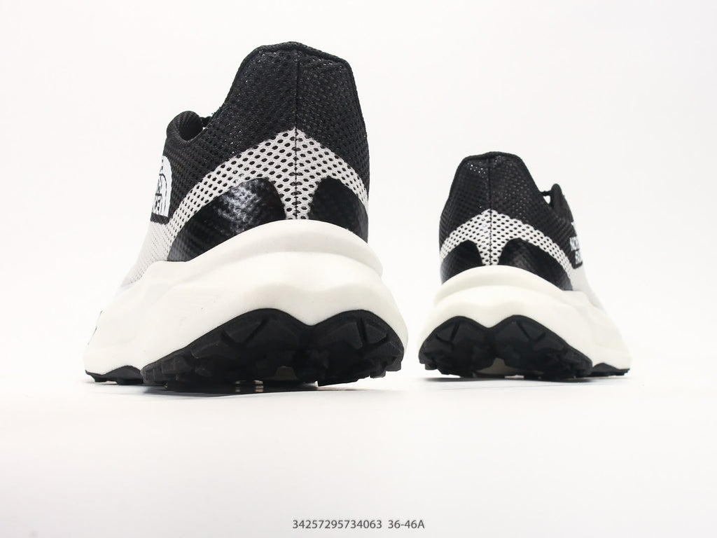 【24小時網站自助下單】🌸The North Face 北面M TNF X IKB SUMMITVECTIV PR0(自行備註尺寸) 娉婷貿易公司 Exquisite Beauty Trading Company