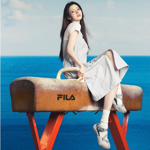 【24小時網站自助下單】2026年7月30日截🌸FILA爆款特價劈價～店長啱啱放出嚟👍🏻韓韶禧代言款 PEITO SD 韓國🇰🇷熱爆 中性芭蕾風潮流涼鞋 FILA0063A | 預訂約3-4星期 娉婷貿易公司 Exquisite Beauty Trading Company