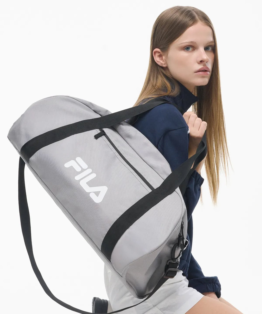 【24小時網站自助下單】2026年7月30日截🌸‼️突發‼️FILA爆款特價劈價‼️超級抵買呀‼️🇰🇷FILA韓國專門店/免稅店 爆單款熱賣款 FILA ALL ROUND DUFFLE BAG 全能運動包旅行袋 FILA0079 | 預訂約3-4星期(自行備註顏色)