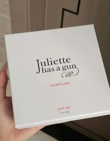 【24小時網站自助下單】🌸Juliette have a gun佩槍朱麗葉 青梨狂想中性濃香水100ml | 預訂約2-3星期 娉婷貿易公司 Exquisite Beauty Trading Company