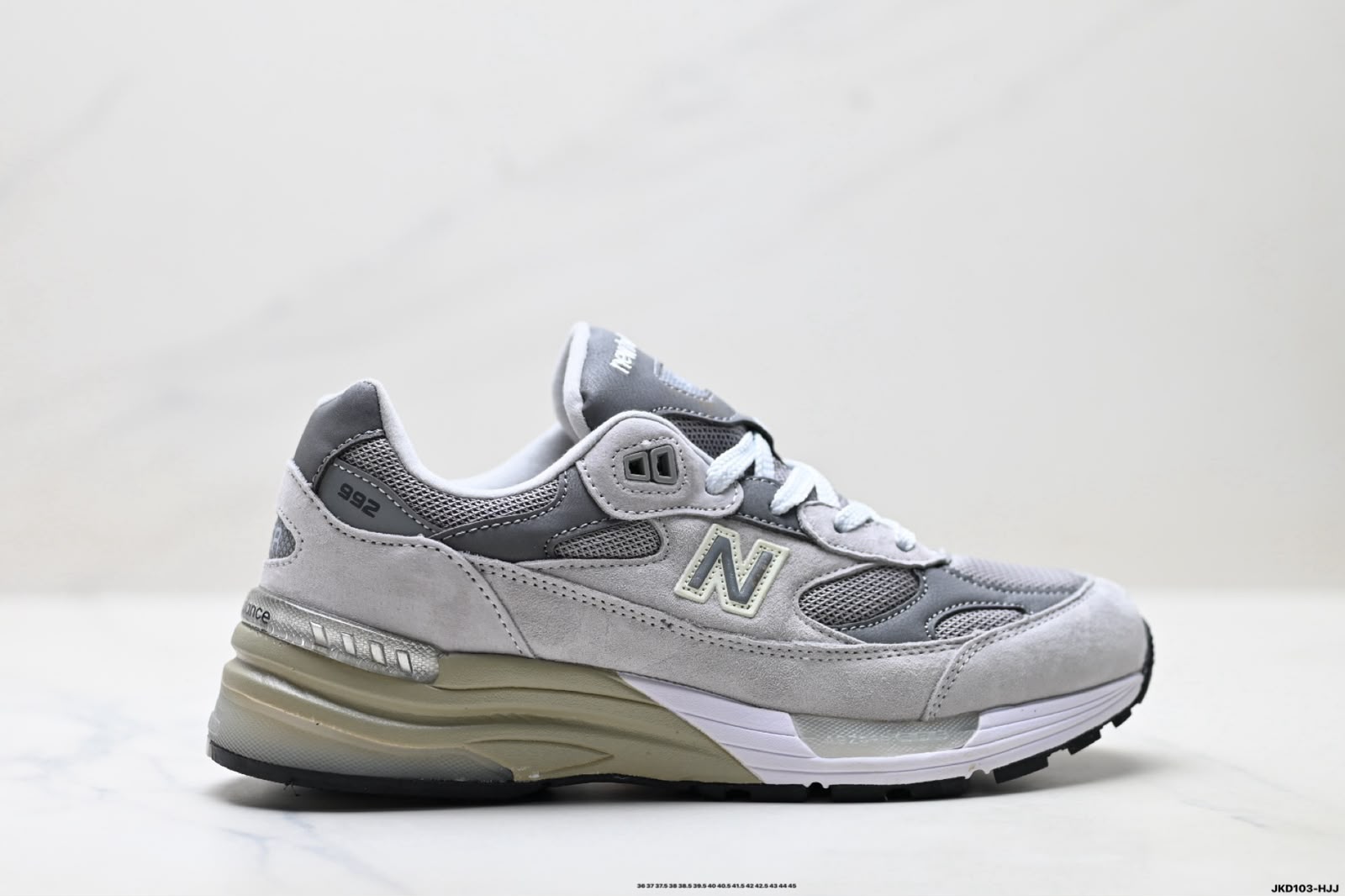 【24小時網站自助下單】🌸New Balance 992系列 老爹跑步鞋 | 預訂約3-4星期(自行備註顏色及尺寸) 娉婷貿易公司 Exquisite Beauty Trading Company