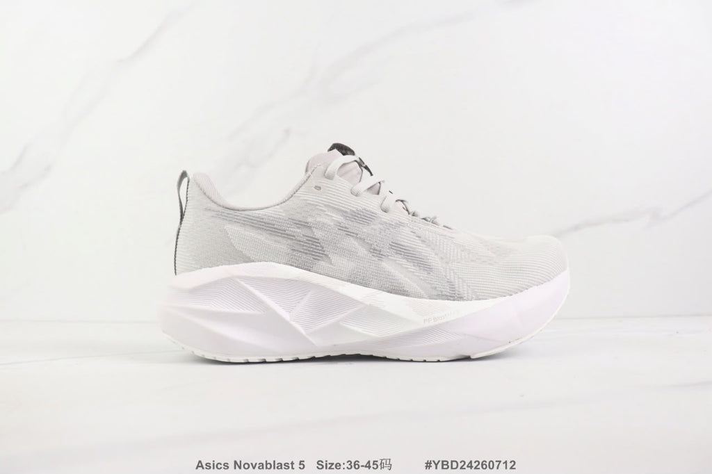 【24小時網站自助下單】🌸🔹Asics Novablast 5 亞瑟士減震回彈跑步鞋 | 預訂約3-4星期(自行備註顏色及尺寸) 娉婷貿易公司 Exquisite Beauty Trading Company