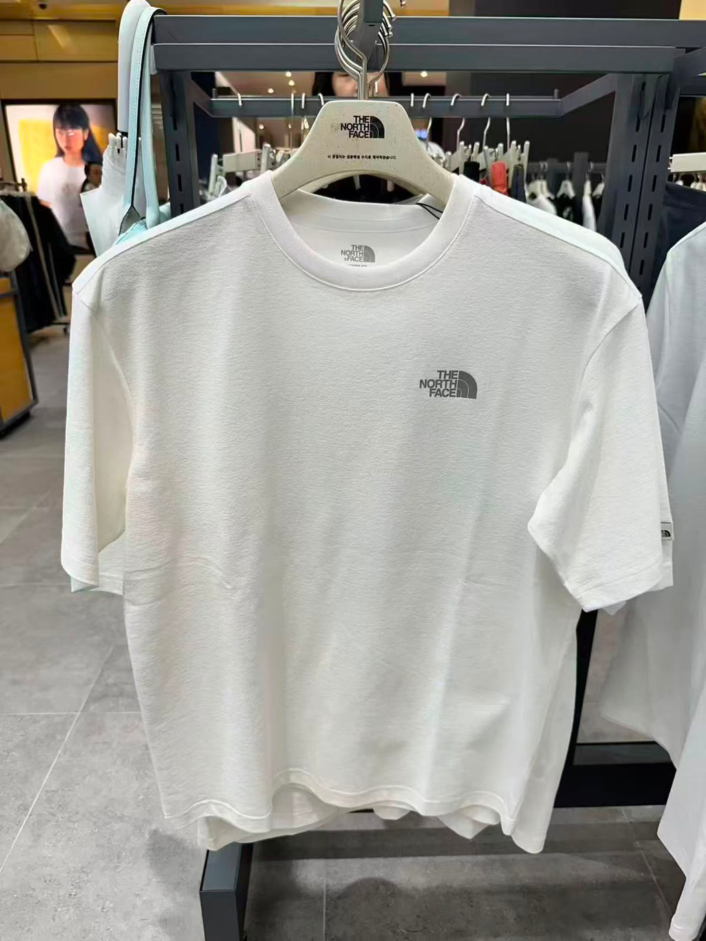 【24小時網站自助下單】售完即止🌸韓國直送🇰🇷The North Face 💕新款短袖 | 預訂約2-3星期 娉婷貿易公司 Exquisite Beauty Trading Company