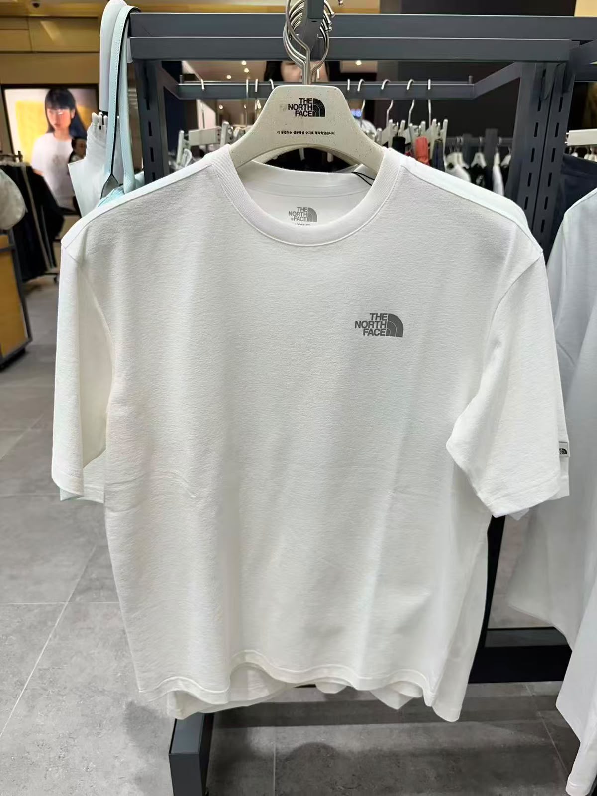 【24小時網站自助下單】售完即止🌸韓國直送🇰🇷The North Face 💕新款短袖 | 預訂約2-3星期 娉婷貿易公司 Exquisite Beauty Trading Company