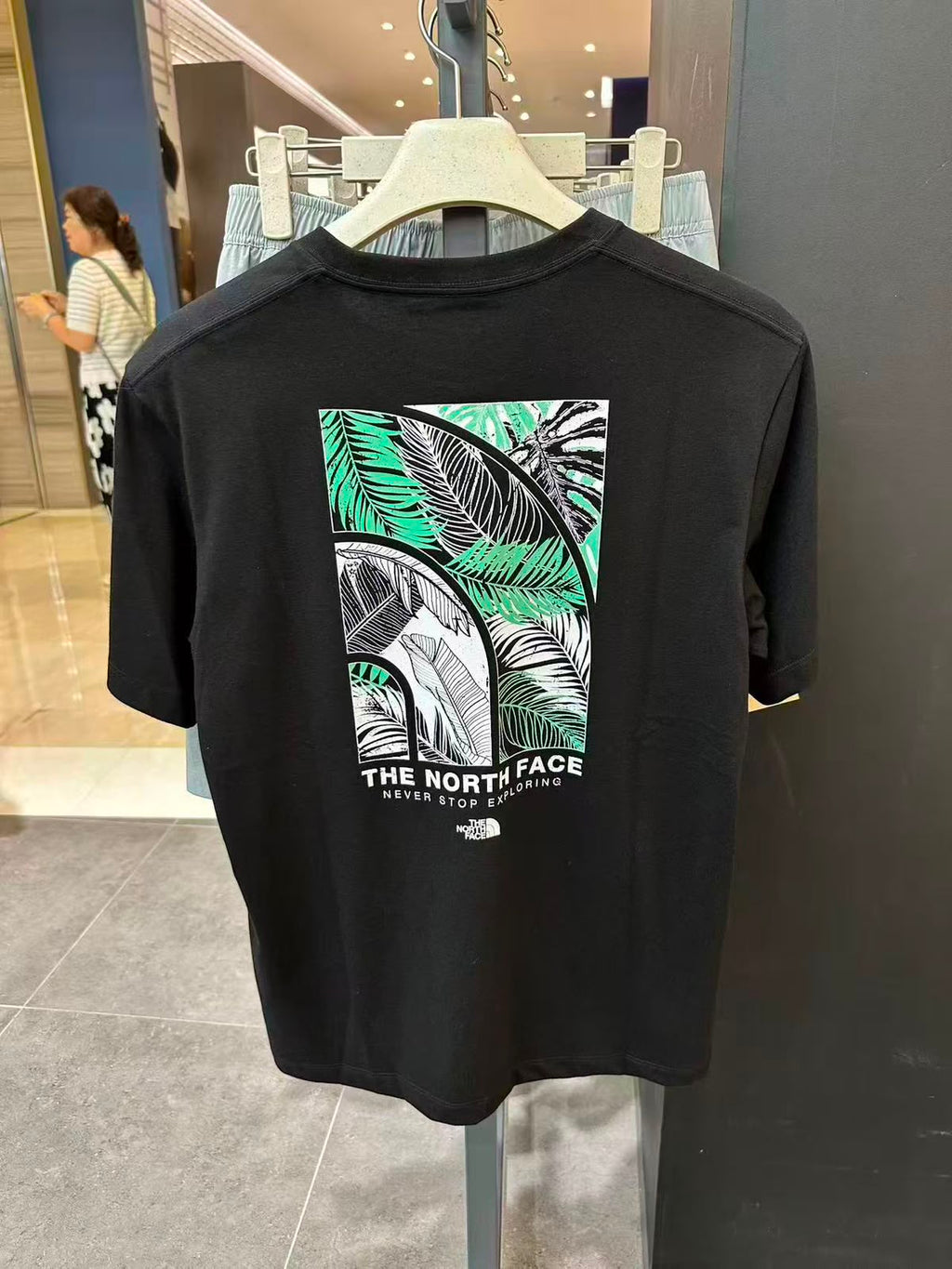【24小時網站自助下單】售完即止🌸韓國直送🇰🇷The North Face 💕新款短袖 | 預訂約2-3星期 娉婷貿易公司 Exquisite Beauty Trading Company