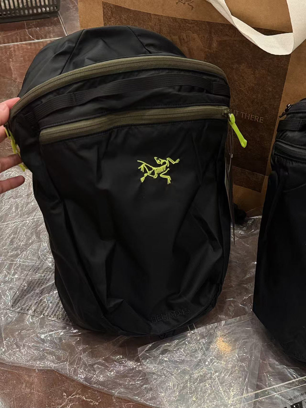 【24小時網站自助下單】售完即止🌸韓國直送🇰🇷Arc'teryx backpack | 預訂約2-3星期 娉婷貿易公司 Exquisite Beauty Trading Company