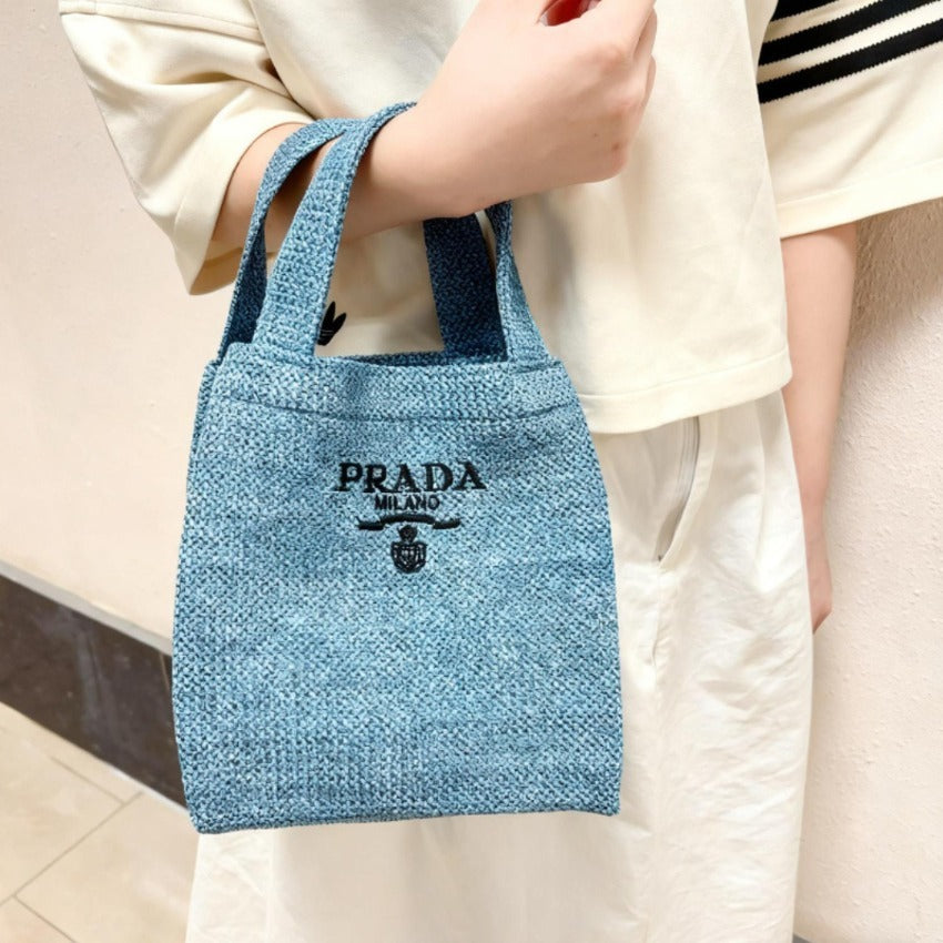 【24小時網站自助下單】2026年8月14日截🌸Prada Beauty編織寶藍色贈品袋 | 預訂約9月中至尾 娉婷貿易公司 Exquisite Beauty Trading Company