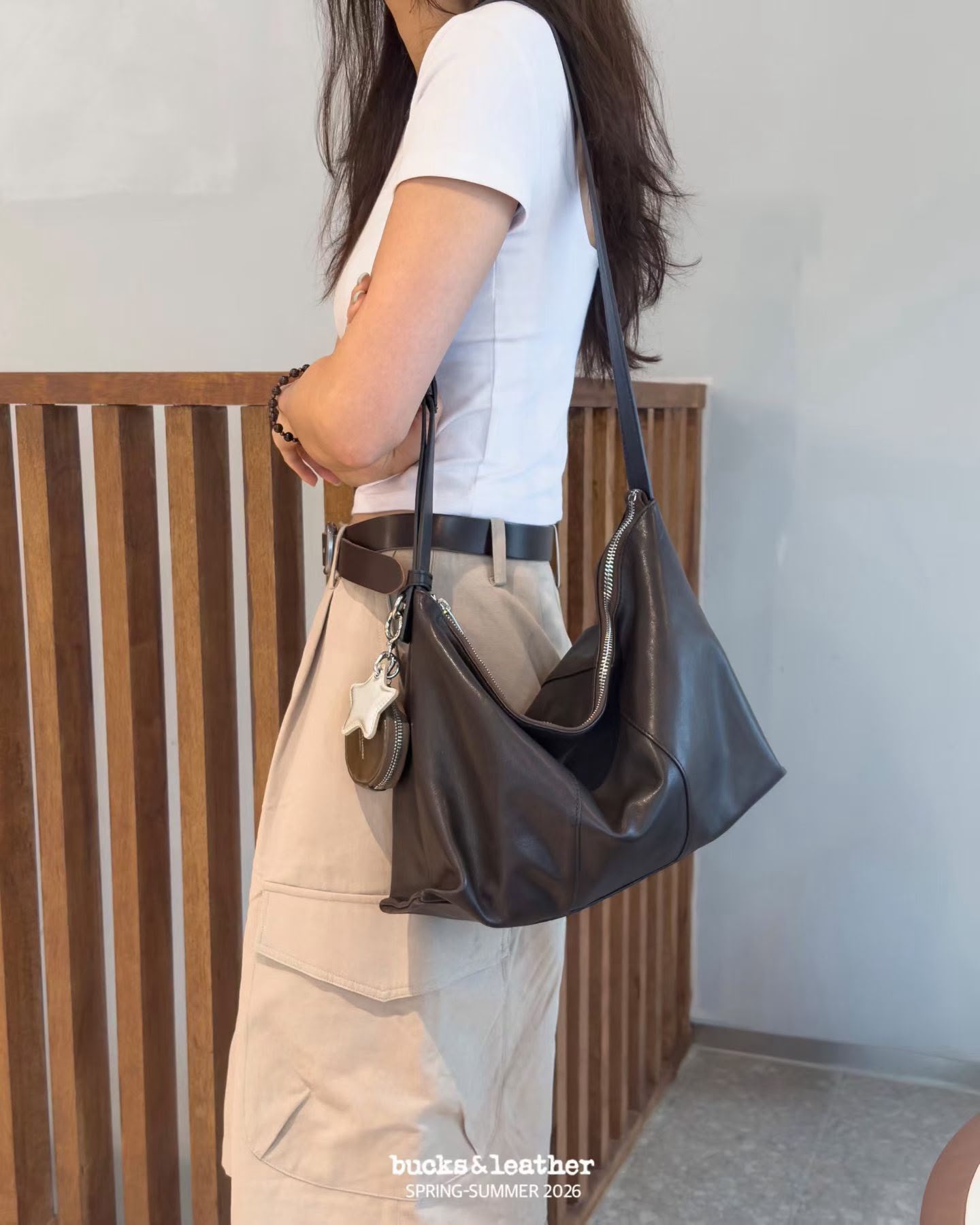 【24小時網站自助下單】黑色香港有現貨🌸🔥 26SS 韓線大熱｜Bucks &amp; Leather | 落單後約3-5個工作天寄出【其他色訂貨約2-3星期】 娉婷貿易公司 Exquisite Beauty Trading Company