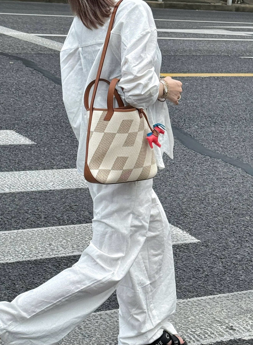 【24小時網站自助下單】【日本中古品代購】🌸愛馬仕BIAIS27金棕格紋拼色帆布水桶包 | 預訂約2-3星期 娉婷貿易公司 Exquisite Beauty Trading Company