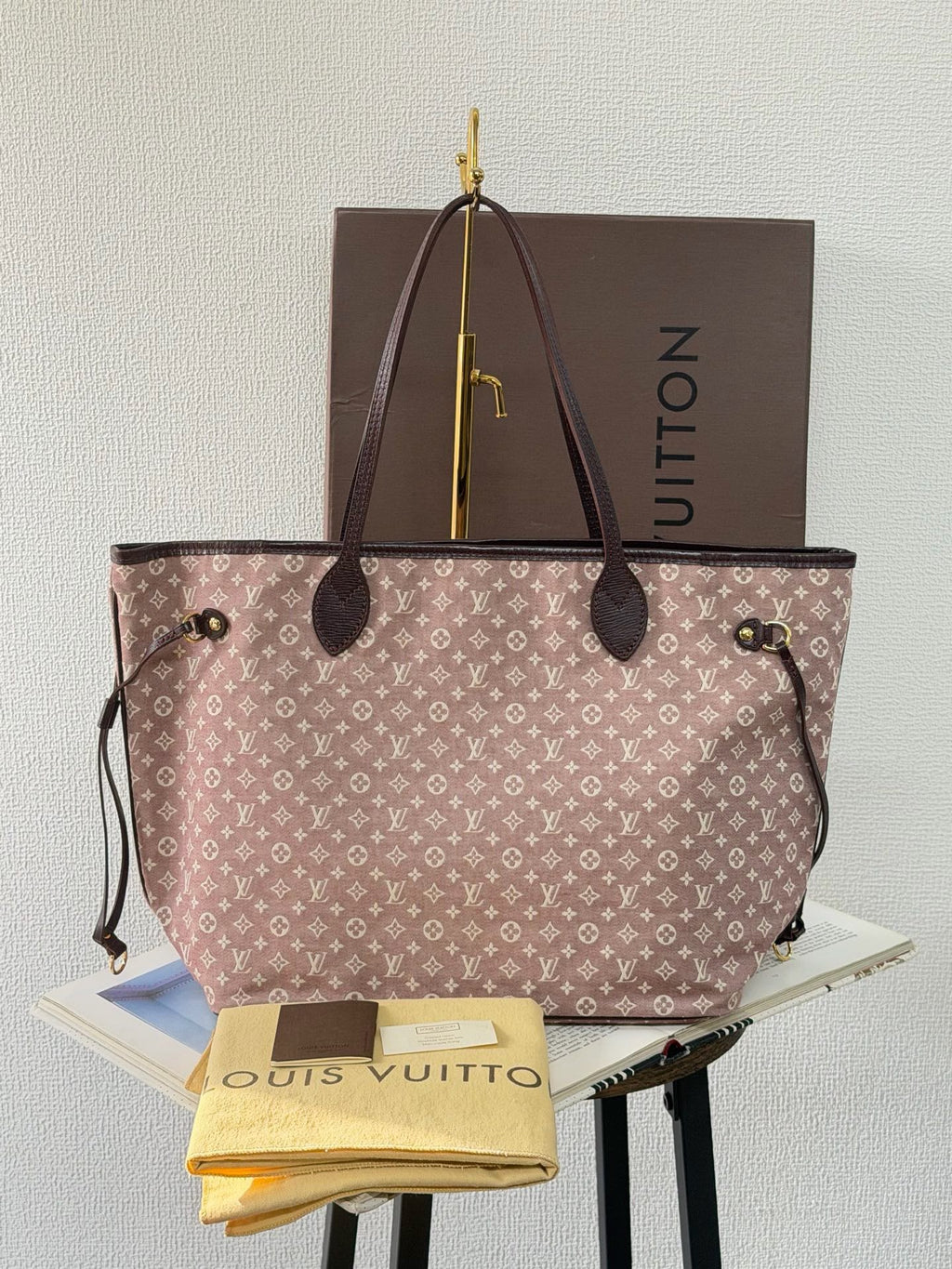 【24小時網站自助下單】【日本中古品代購】🌸LV樹莓粉牛仔丹寧neverfull ➕袋➕盒 保存品 SA0172 | 預訂約2-3星期 娉婷貿易公司 Exquisite Beauty Trading Company