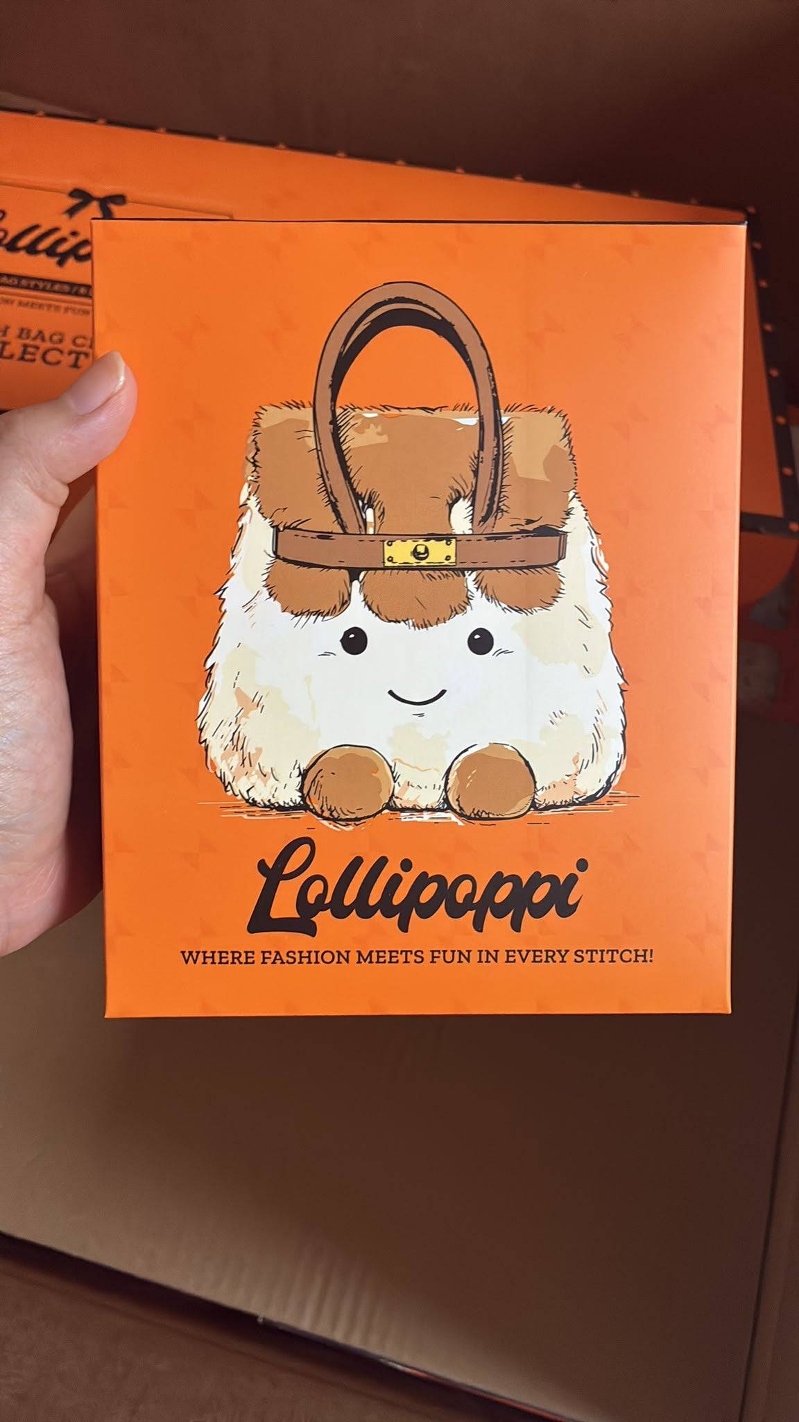 【24小時網站自助下單】現貨🌸團購開跑 🎉療癒爆表！全網最萌Lollipoppi 絨毛包包掛飾系列限時開團！💖 | 落單後約3-5個工作天寄出 娉婷貿易公司 Exquisite Beauty Trading Company