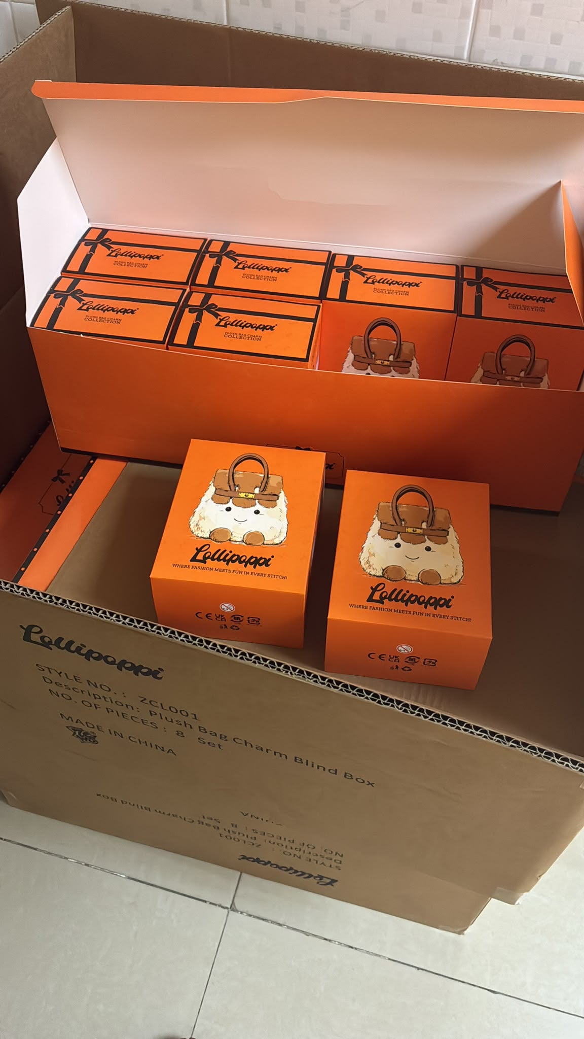 【24小時網站自助下單】現貨🌸團購開跑 🎉療癒爆表！全網最萌Lollipoppi 絨毛包包掛飾系列限時開團！💖 | 落單後約3-5個工作天寄出 娉婷貿易公司 Exquisite Beauty Trading Company