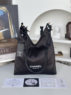【24小時網站自助下單】2026年9月17日截🌸CHANEL 海外 Makeup VIP Tote Bag 黑緞面抽繩托特 | 預訂 截單後約4-6星期到 娉婷貿易公司 Exquisite Beauty Trading Company