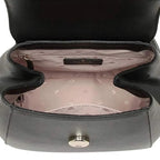 【24小時網站自助下單】2026年9月19日截🌸Kate Spade Adel Medium Flap Backpack in Black Leather Style | 預訂 截單後約4-6星期到 娉婷貿易公司 Exquisite Beauty Trading Company
