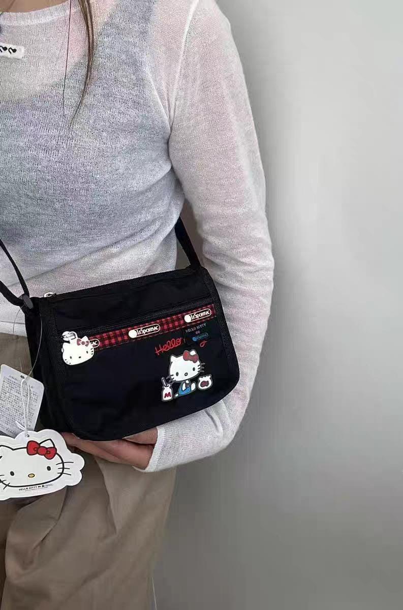 【24小時網站自助下單】2026年9月22日截🌸日本限定版 LeSportsac Hello Kitty 百搭撥水斜揹袋 | 預訂約1-2星期 娉婷貿易公司 Exquisite Beauty Trading Company