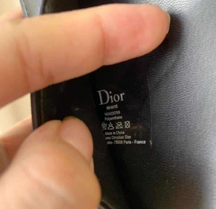 供應商現貨🌸Dior VIP贈品套裝護照套✈️(專櫃) | 落單後約3-5個工作天寄出