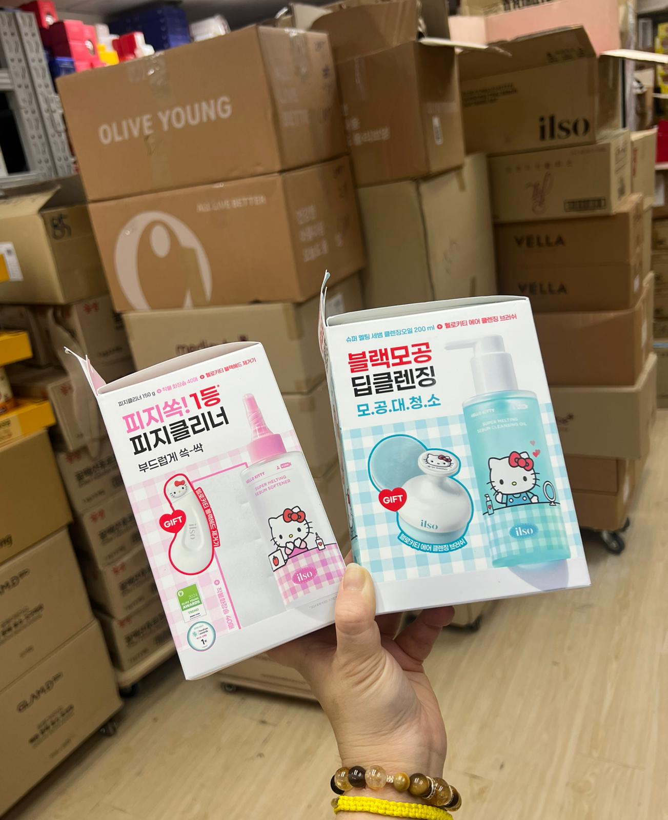 現貨🌸ilso黑頭水&Hello Kitty聯名套裝 | 落單後約3-5個工作天寄出