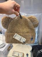 售完即止🌸🐻WHO.A.U 韓國專門店/免稅店🐻 2025年最新款 小熊 針織帽 折扣優惠‼️ ❤️So Cute❤️| 預訂約3-4星期