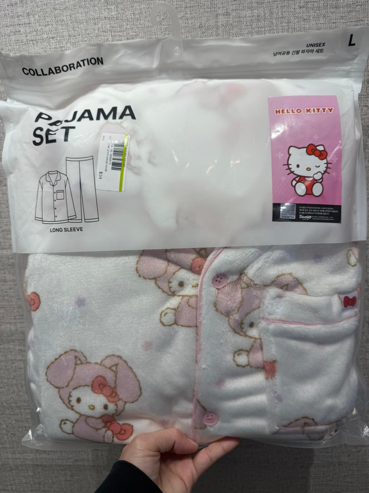 售完即止🌸最新上市 新到連官網都未有呀 全部都好靚呀❤️🧸SPAO🧸韓國專門店/免稅店 每年必買2025年最新上市 😍SPAO x Sanrio 毛絨睡衣套裝 超級卡哇依超級暖笠笠😂 | 預訂約3-4星期