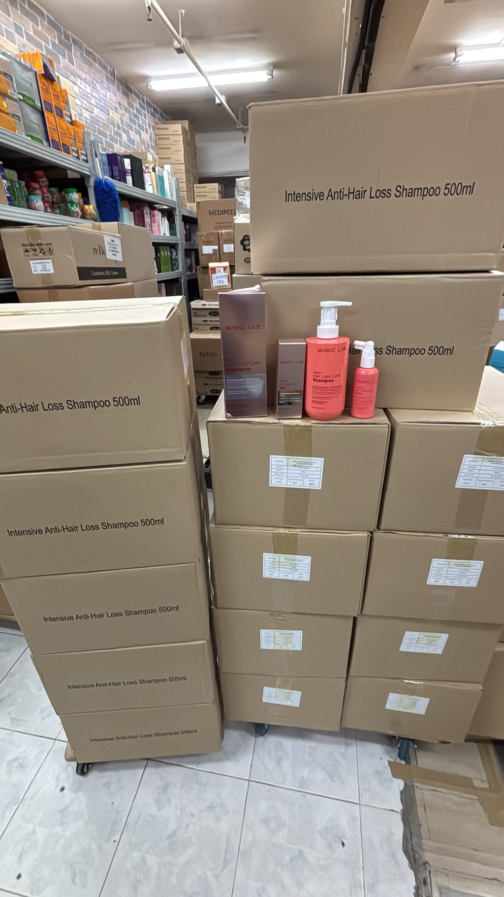 【24小時網站自助下單】現貨300支🌸香港總代行貨 絕對正貨 Magic Lab 特級生髮洗頭水 | Magic Lab 再生防脫頭皮精華 | 落單後約3-5個工作天寄出