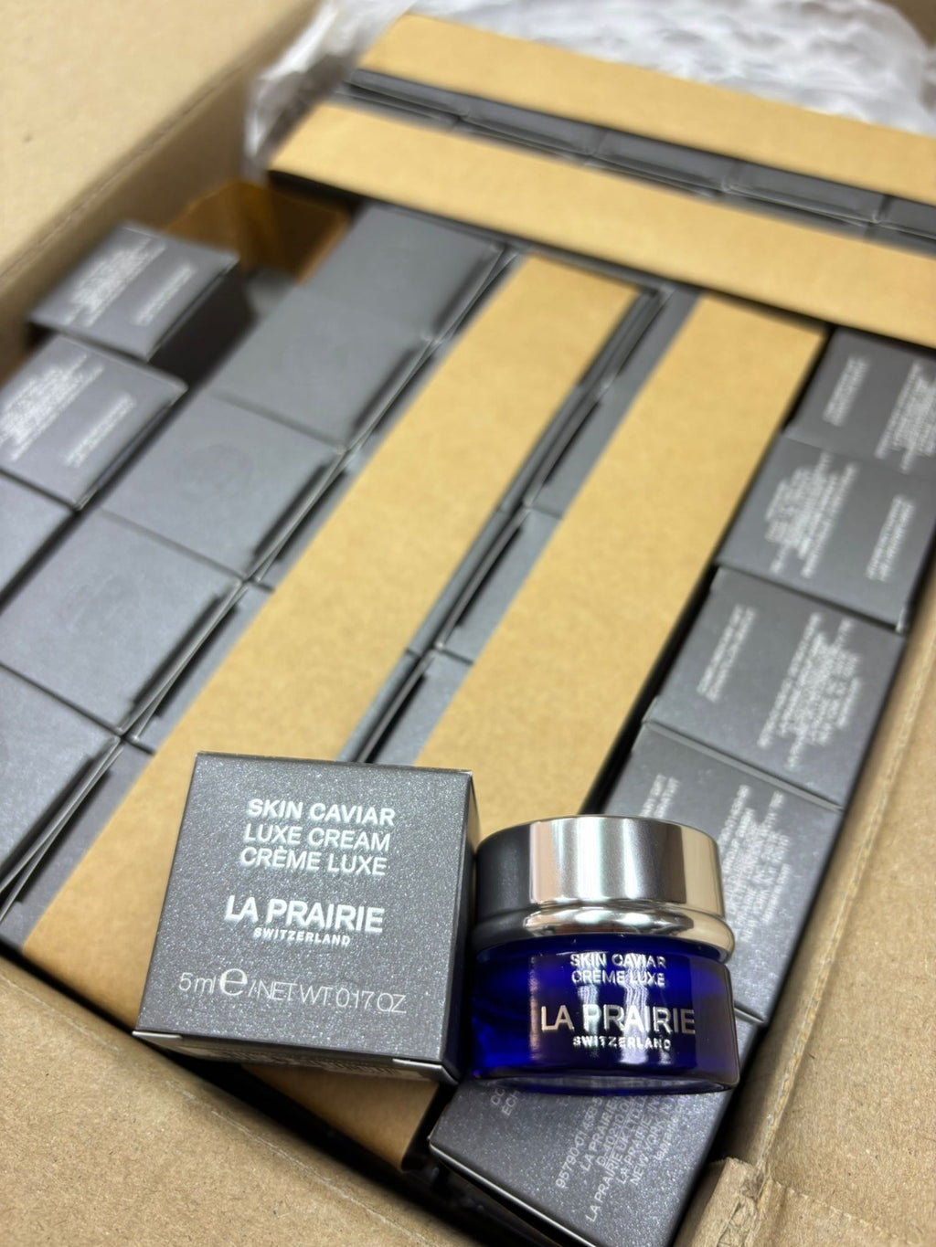 【24小時網站自助下單】現貨🌸LA PRAIRIE SKIN CAVIAR LUXE CREAM魚子精華瓊貴面霜5ml(新版) | 落單後約5-7個工作天寄出 娉婷貿易公司 Exquisite Beauty Trading Company