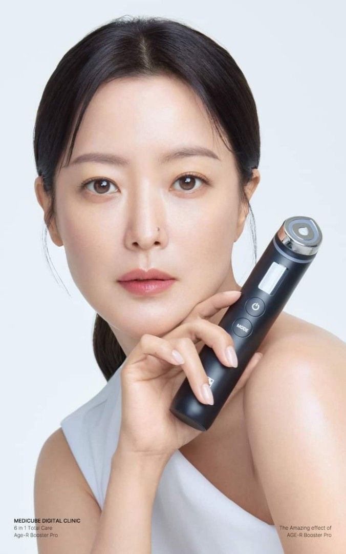 2/9截🌸（正貨香港保養保修1年） 韓國 MEDICUBE Age-R Booster Pro 最新🆕水光針導入美容機 （黑色/粉紅色/黃色）3色選擇 | 預訂約1-2星期