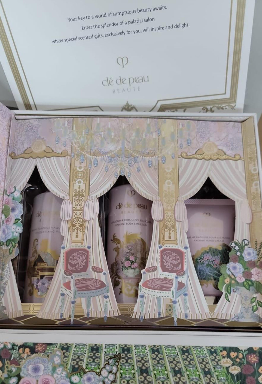 只有十套🌸又有❤️‍🔥快閃優惠❤️‍🔥100%正品正貨*Cdp 2025年日本限量繁花可可禮盒三件套* | 預訂約2星期