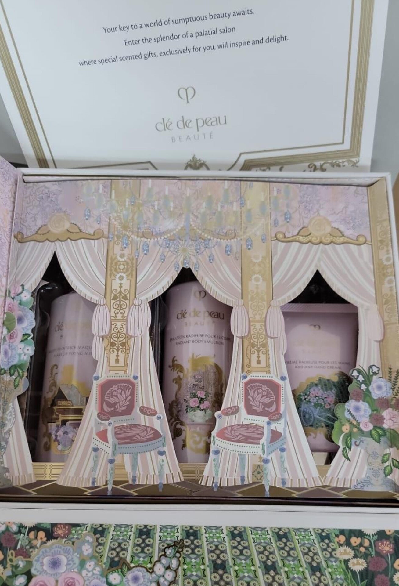 只有十套🌸又有❤️‍🔥快閃優惠❤️‍🔥100%正品正貨*Cdp 2025年日本限量繁花可可禮盒三件套* | 預訂約2星期