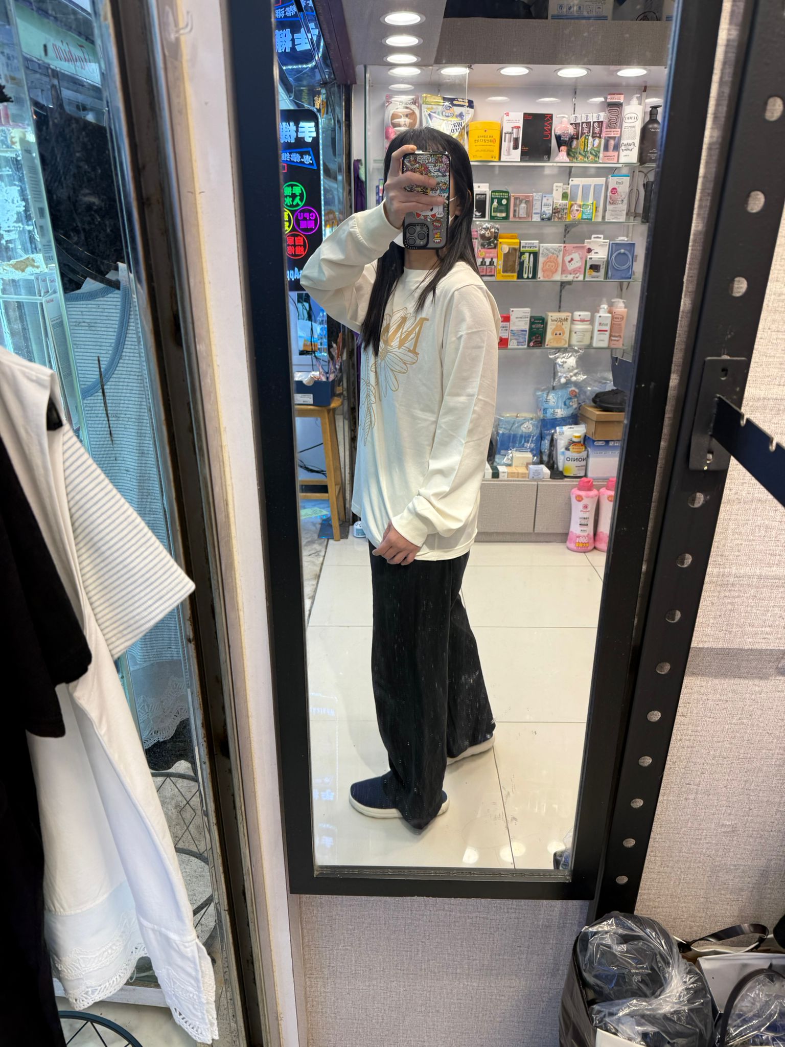 10月20日截🌸新上市🆕薄長袖😍
Mardi Mercredi 韓國專門店 2025年秋冬新款Tee 折扣優惠💕實物圖💕Color: CREAM PEANUT💕Mardi Mercredi 🆕薄長袖😍Size Fit👍🏻料舒服👍🏻 | 預訂約3-4星期