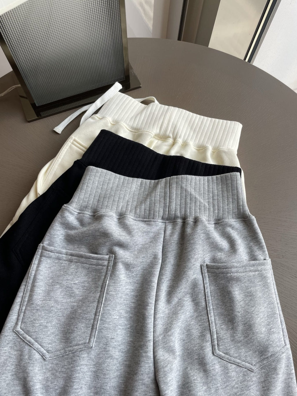 預訂 | Alo Yoga Serenity Wide Leg Sweatpant 加絨🔥螺紋闊腿褲（自行備註顏色及尺寸） 娉婷貿易公司 Exquisite Beauty Trading Company