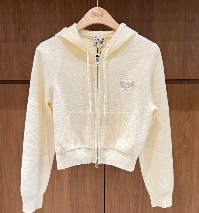 11月30日截🌸MARITHE FRANCOIS GIRBAUD 韓國專門店/免稅店 2025年秋冬W CLASSIC LOGO CROP KNIT HOODIE ZIPUP | 預訂約3-4星期