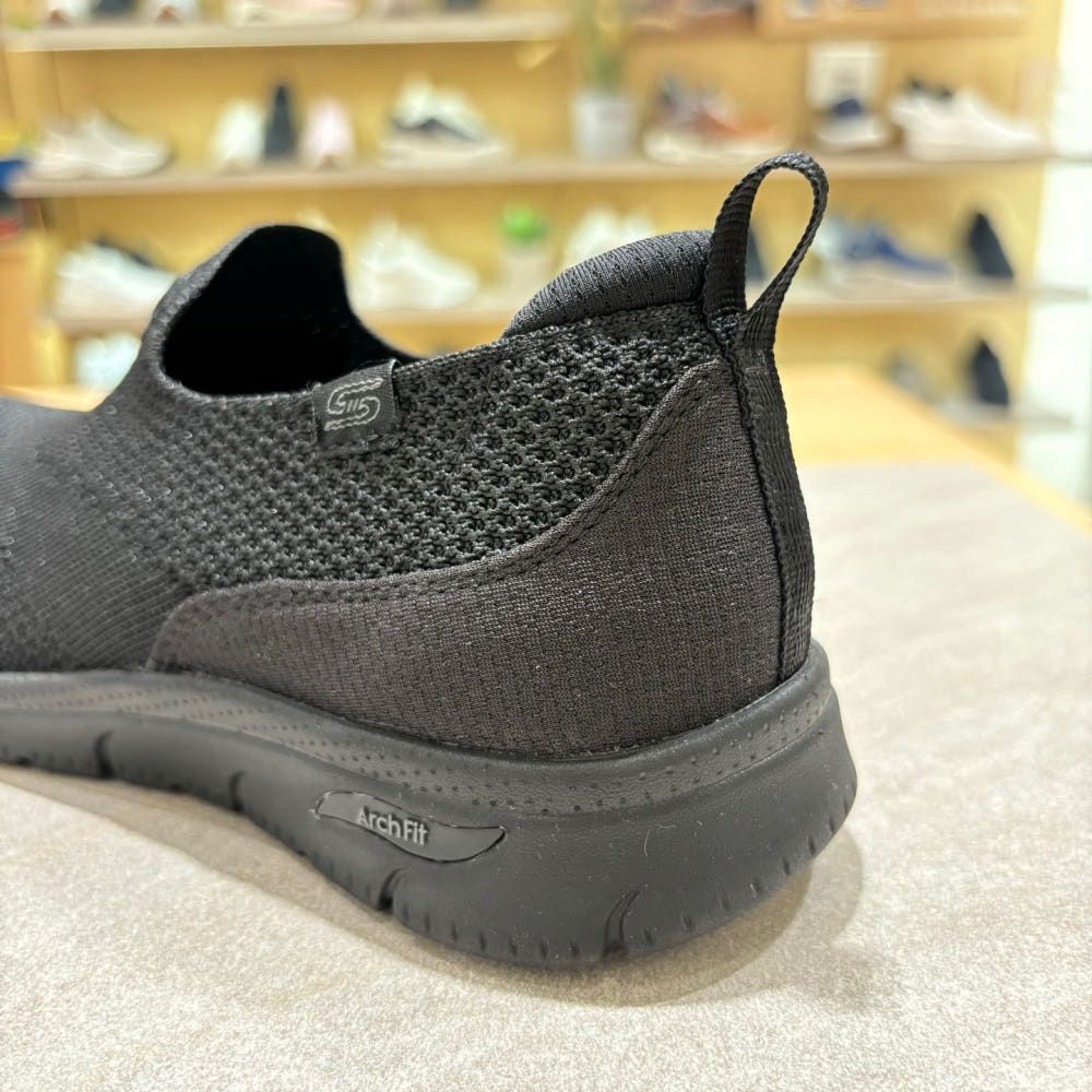 🌸韓國空運✈️🇰🇷Skechers Slip-On Arch Fit Refine 2.0 運動鞋 | 預訂約2-3星期（自行備註顏色及尺寸） 娉婷貿易公司 Exquisite Beauty Trading Company