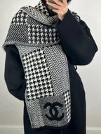 預訂 | 💯🌟CHANEL VIP 山羊絨千鳥格厚款頸巾 娉婷貿易公司 Exquisite Beauty Trading Company
