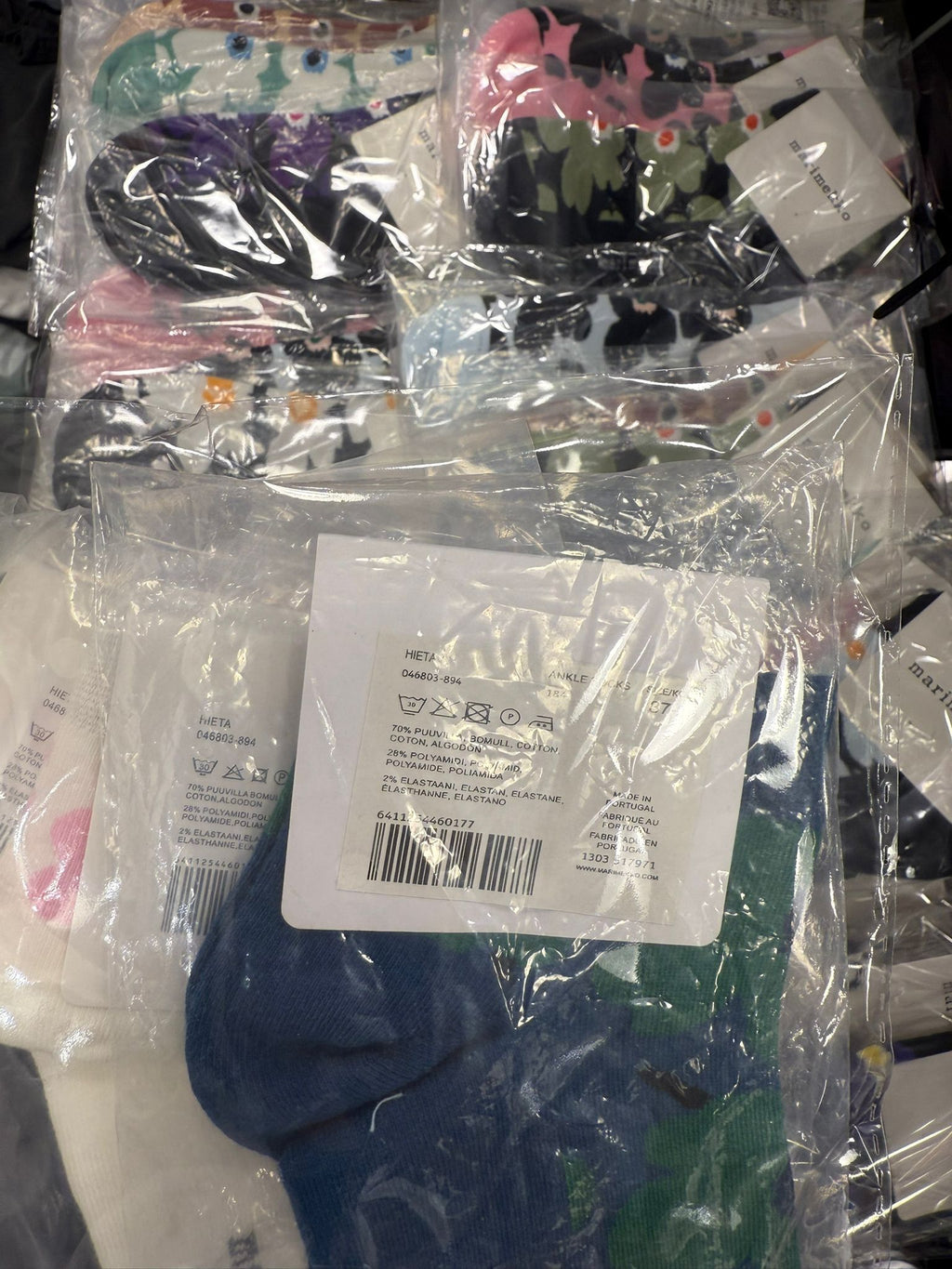 20/10截🌸🇫🇮芬蘭Ⓜ️AR'IMEKKO棉船襪 (一套3對)🧦
# 款式隨機 # Made in Portugal | 預訂約3-4星期