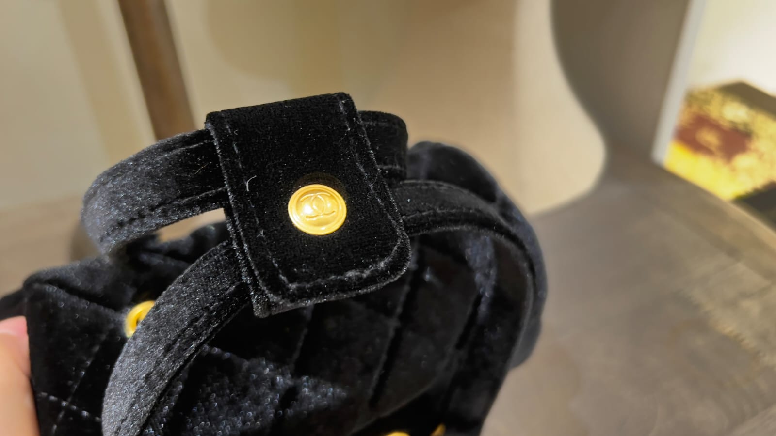 限量🌸CHANEL VIC年終超限定 黑金絲絨菱格圓筒保齡球包🌙💎 | 預訂約4-5星期