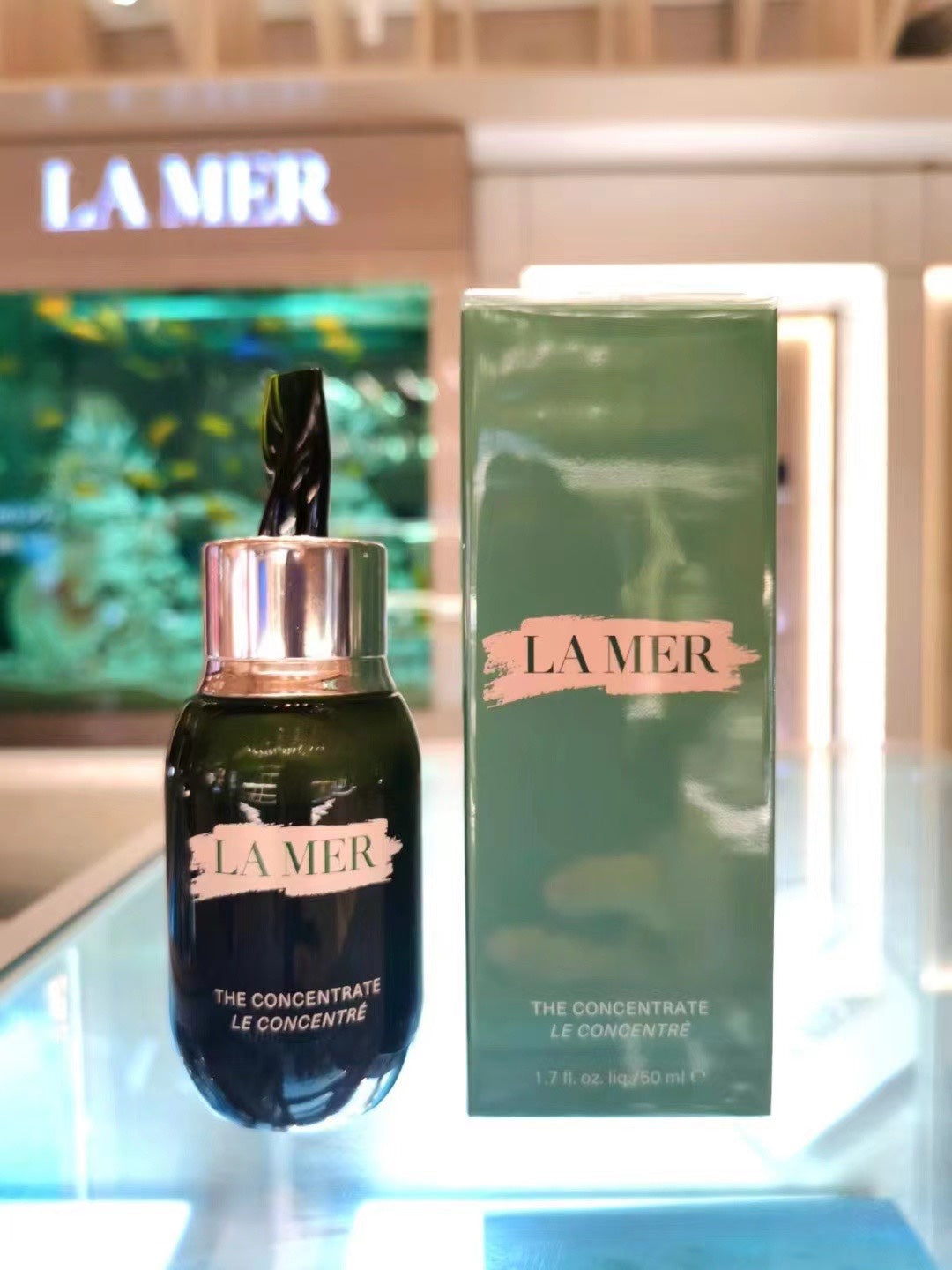 供應商現貨💫香港專櫃貨 La mer 海藍之謎濃縮精華50ml | 預訂 逢星期二，四返倉執貨 其後約3-5個工作天寄出