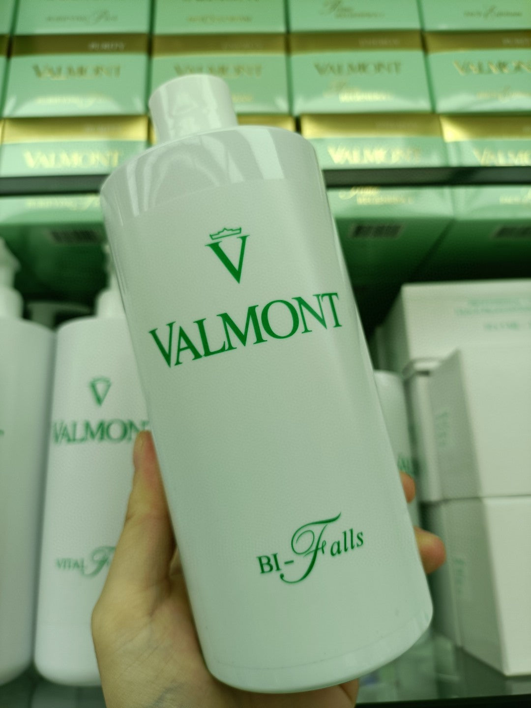 供應商現貨🌸歐洲版 Valmont法爾曼眼唇卸粧液500ml | 預訂 逢星期一，三返倉執貨 其後約3-5個工作天寄出