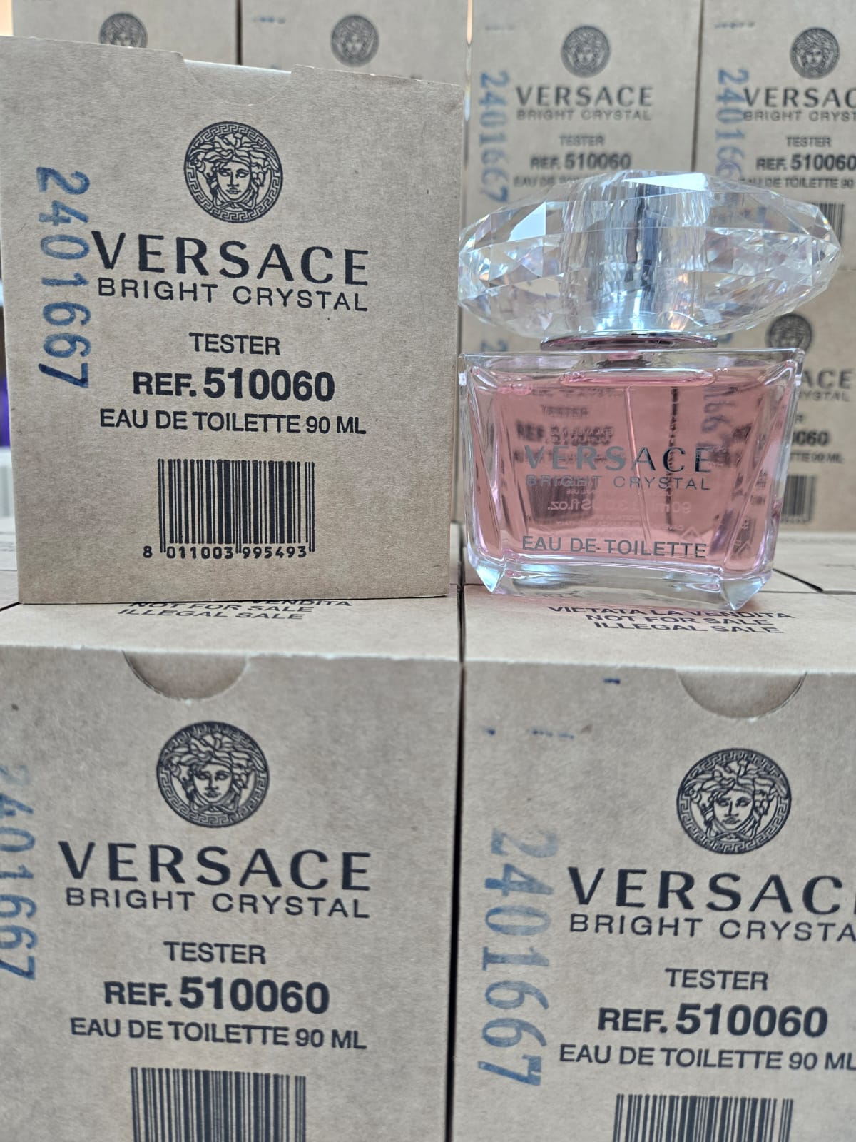 供應商現貨1600支🌸免稅正品🩷VERSACE BRIGHT CRYSTAL EDT 90ML 范思哲香戀水晶女仕香水90ML簡裝[有蓋] | 預訂 逢星期一，三返倉執貨 其後約3-5個工作天寄出