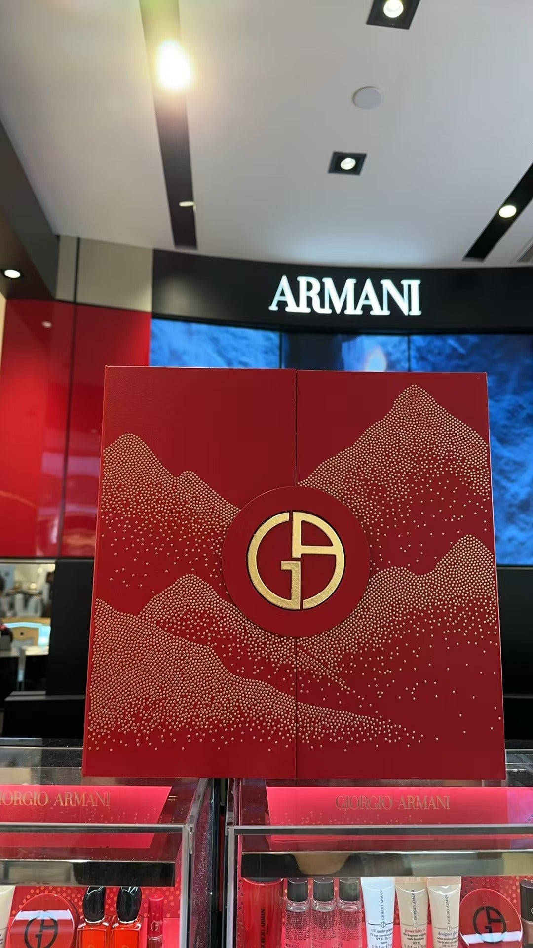 供應商現貨🌸【香港專櫃】ARMANI 2024聖誕倒數月曆套裝 | 預訂 逢星期一，三返倉執貨 其後約3-5個工作天寄出