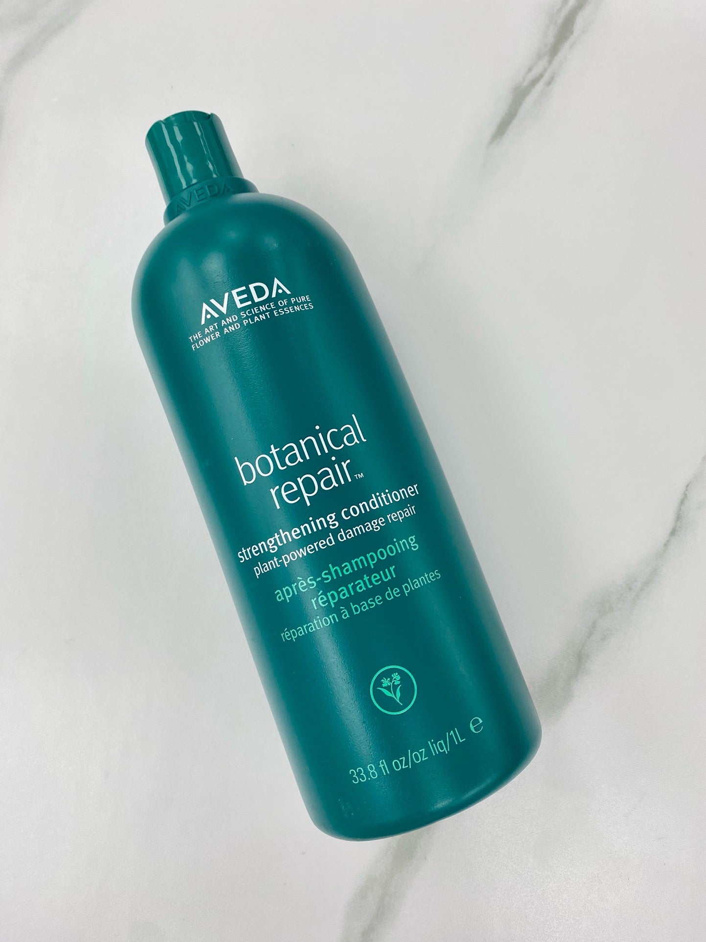 供應商現貨🌸免稅正品 Aveda botanical repair™ strengthening conditioner 艾凡達三重修復草本護髮素200ml/1000ml | 預訂 逢星期一，三返倉執貨 其後約3-5個工作天寄出