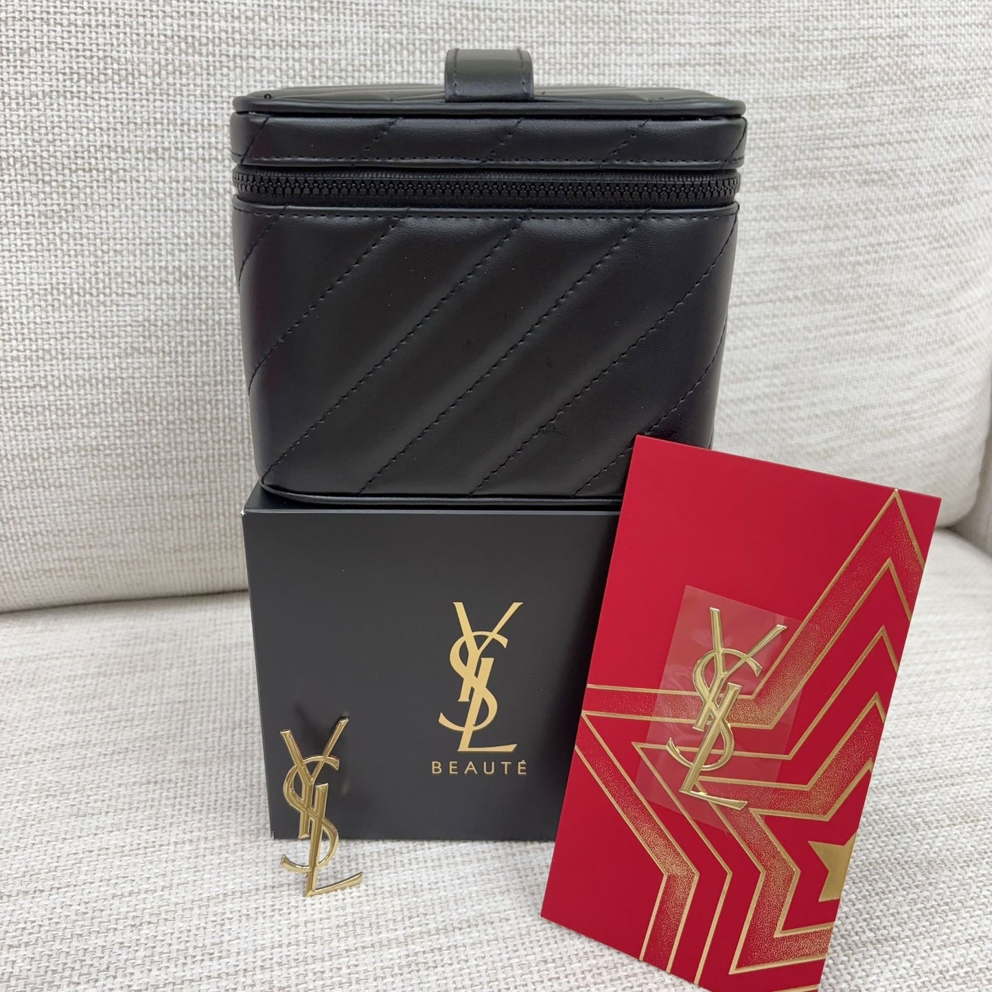 售完即止💫🌟🌟YSL Beauty化妝箱x利是封改裝Set | 預訂 2月10號前出貨