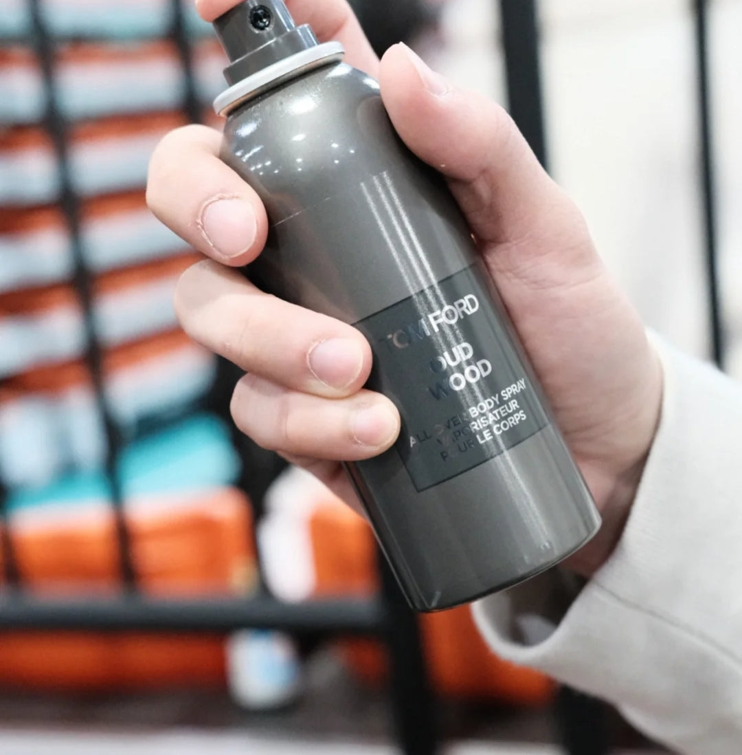 供應商現貨🌸香港專櫃 Tom Ford烏木沉香止汗噴霧150ml | 預訂 逢星期一，三返倉執貨 其後約3-5個工作天寄出