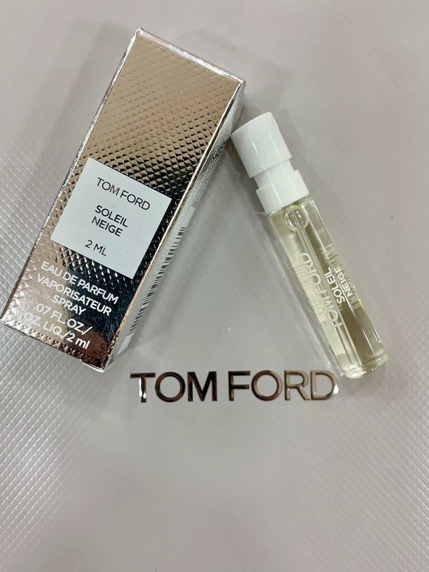 供應商現貨🌸Tom Ford雪映流光試管香水2ml | 預訂 逢星期一，三返倉執貨 其後約3-5個工作天寄出