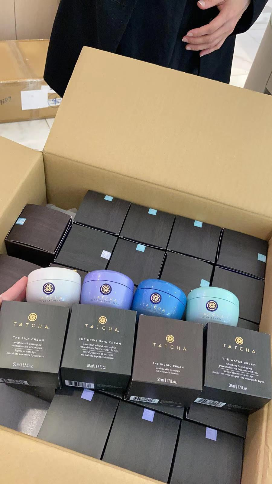 供應商現貨💫香港專櫃貨 TATCHA白瓶面霜50ml | 預訂 逢星期一，三返倉執貨 其後約3-5個工作天寄出 娉婷貿易公司 Exquisite Beauty Trading Company