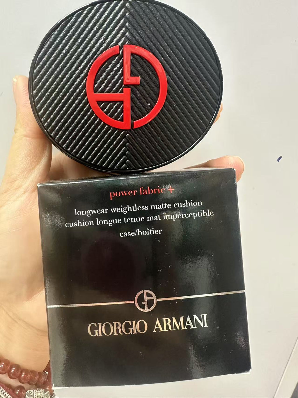 供應商現貨🌸香港專櫃 新品🔴 🔴 🔴 Giorgio Armani 秋季權力氣墊 | 預訂 逢星期一，三返倉執貨 其後約3-5個工作天寄出(請先查詢色號) 娉婷貿易公司 Exquisite Beauty Trading Company